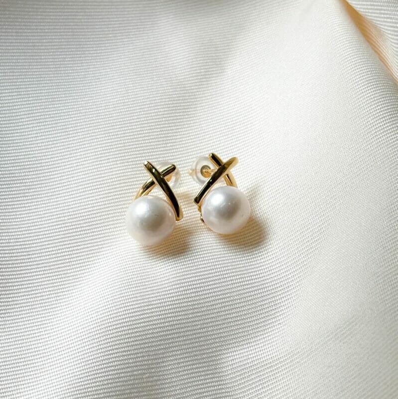 Criss Cross Pearl Earrings