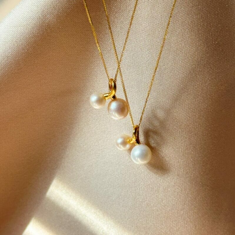 Double Pearl Twist Necklace
